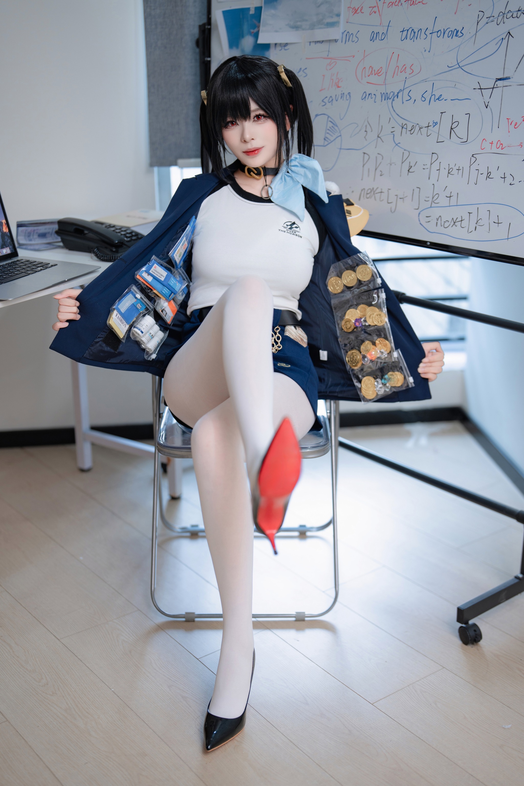 轩萧学姐 - NO.102 Nikke胜利女神 索拉[50P]-XikXak